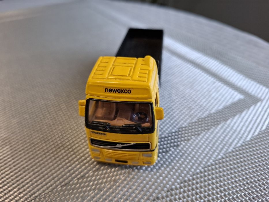 Model samochodu skala 1:59