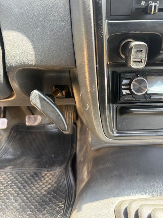 NISSAN Pickup D21 2.5 Diesel/Gasoleo 1994 2x4 Inspeção válida até 03.2027