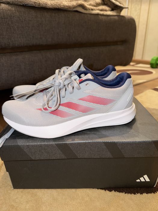 Кросівки Adidas duramo розмір 39,25,5 см