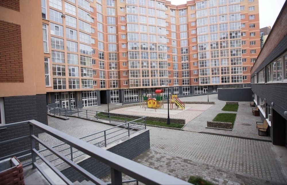 Продається новобудова, вул Рівненська