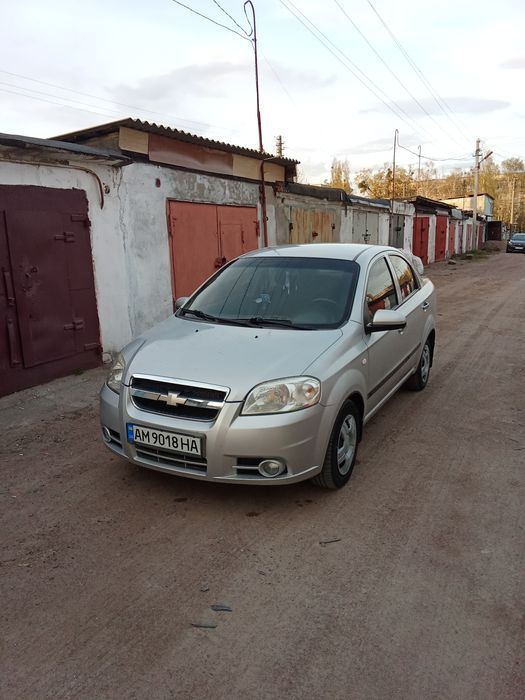 Продам Шевроле авео .