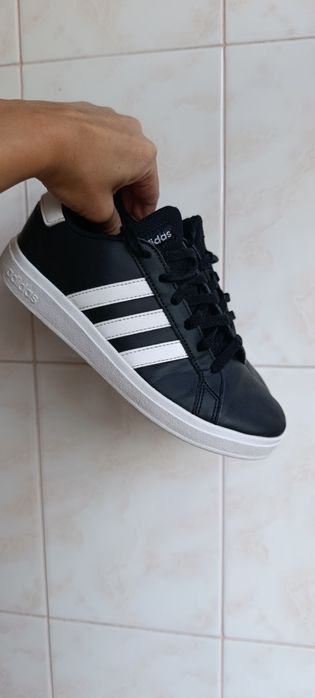 кросівки Adidas Grand Court 36р 22.5 см