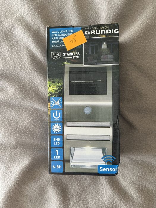 Lampa ścienna solarna Led z czujnikiem Grundig