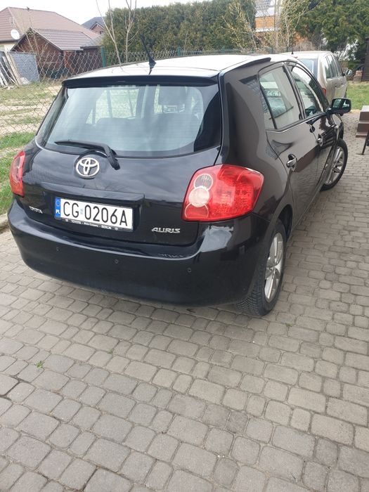 Toyota Auris 1,6 benzyna 2008