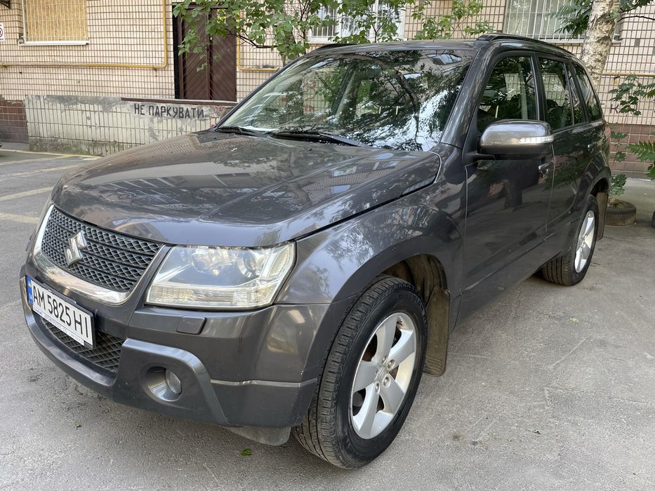 Suzuki grand vitara 2012