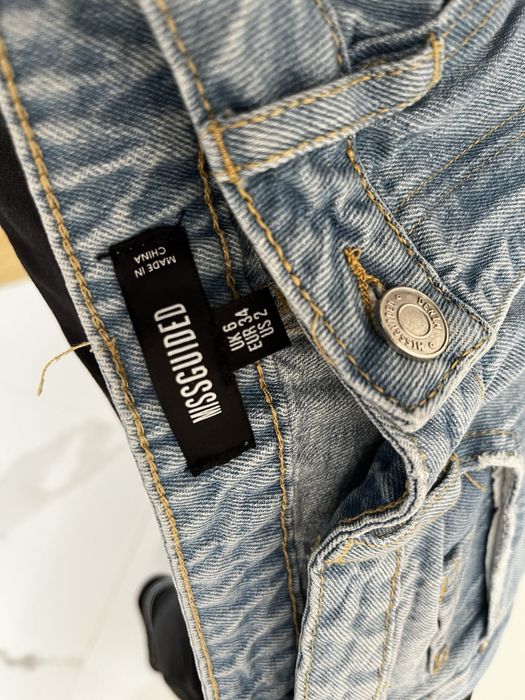 Spodnie dżinsowe missguided