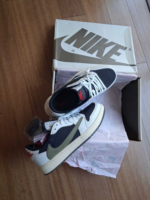 Nike Air Jordan 1 Low Travis Scott