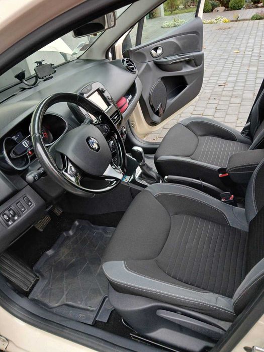 Renault Clio IV 1.5 dCi ( K9K ) на автоматі з чесним пробігом
