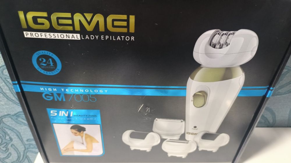 Епілятор 5 в 1 з насадкою бритва і пемза електробритва Gemei GМ7005