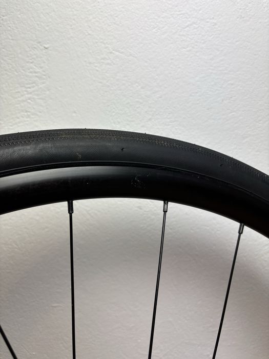 Koła Bontrager Paradigm SL 6-Bolt Disc Trek Tubeless Ready + Tarcze
