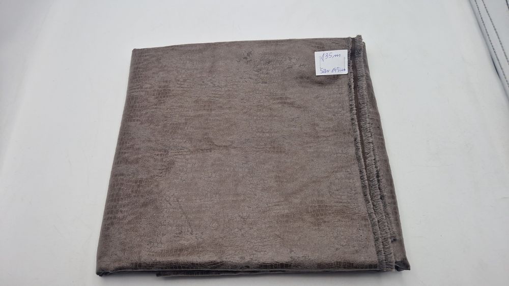 Tkanina kupon 1,35 m.x 145 cm.