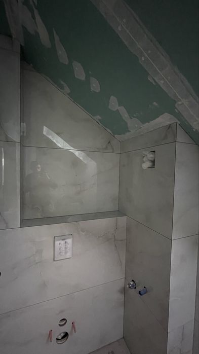 Плиточник! Професійне укладання різноформатної плитки-керамограніту