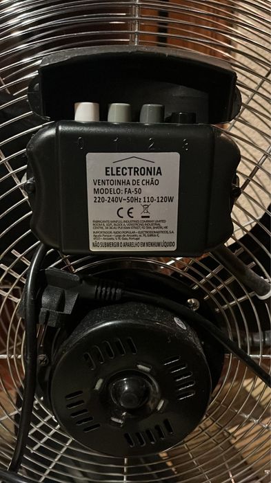 Ventilador / Ventoinha - como nova com caixa