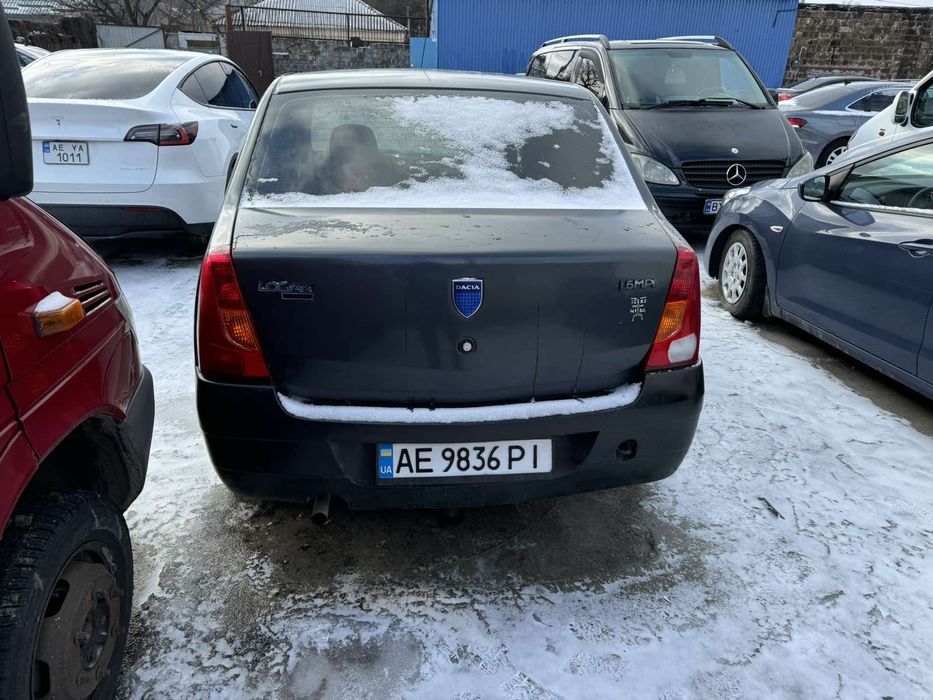 Продам Дачия Логан 2007 год газ бензин