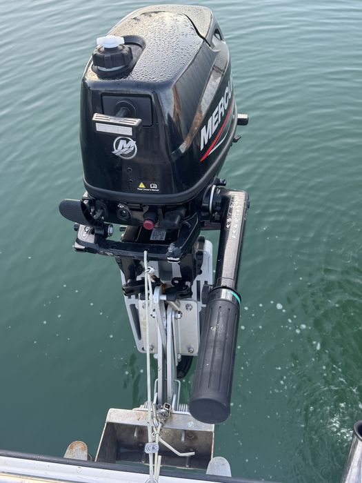 Barco de Pesca Desportiva