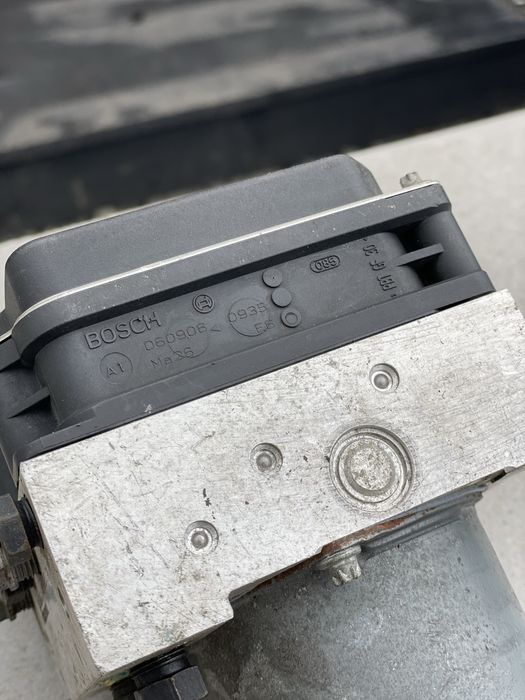 Блок ABS BMW E60 M47N Автомат АБС БМВ Е61 М47Н 2.0d Дизель DSC Шрот