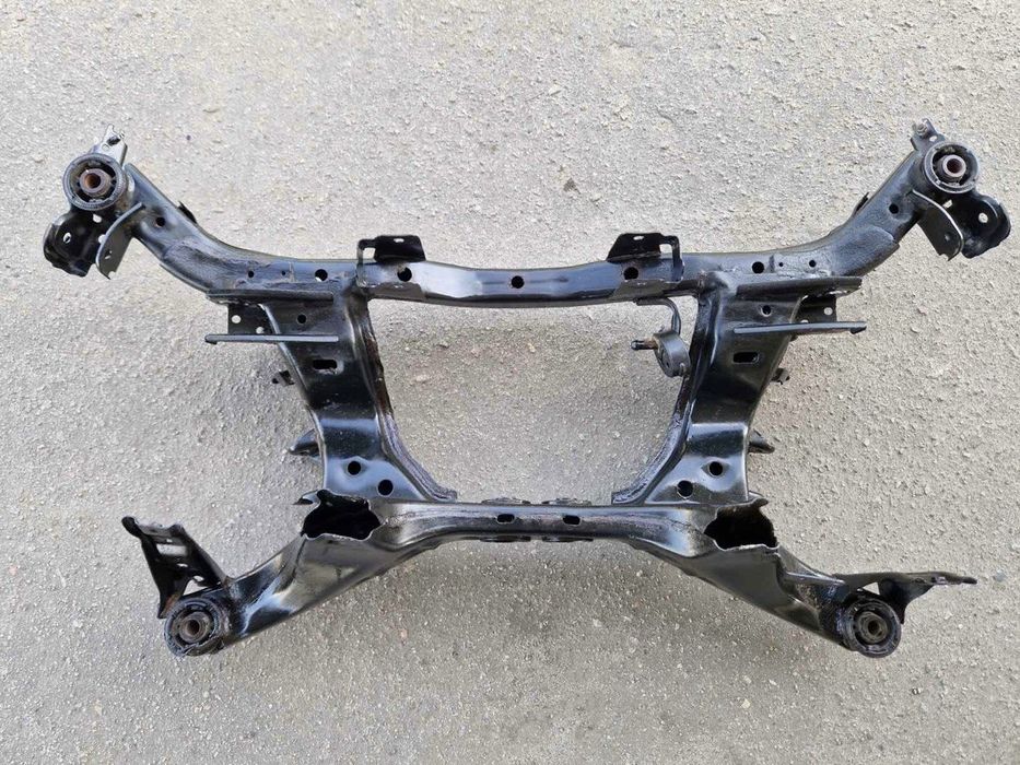 Подрамник Subaru Forester SJ 2014-2018