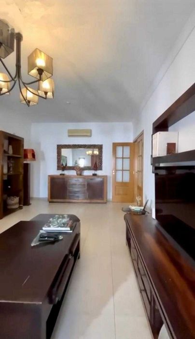 Apartamento T3 com parqueamento
