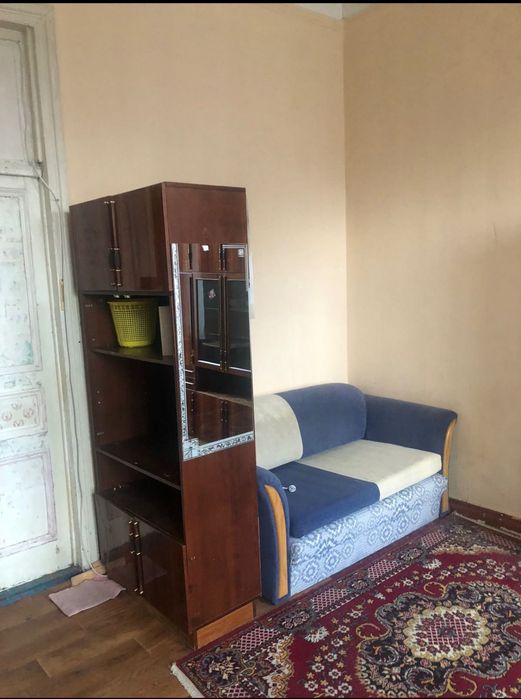 Сдам комнату в центре Днепра в коммунальной квартире от хозяина