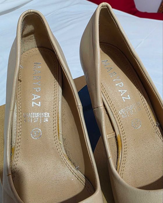 Sapatos Marypaz Tamanho 37 novo