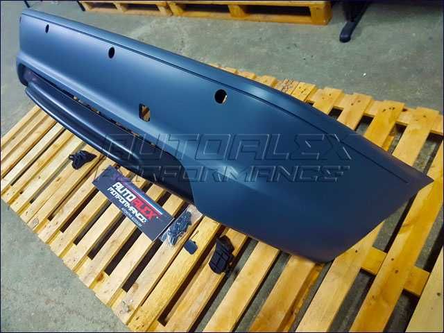 Para-Choques Traseiro Pack-M BMW E46 Coupe / Cabrio  AAP50381