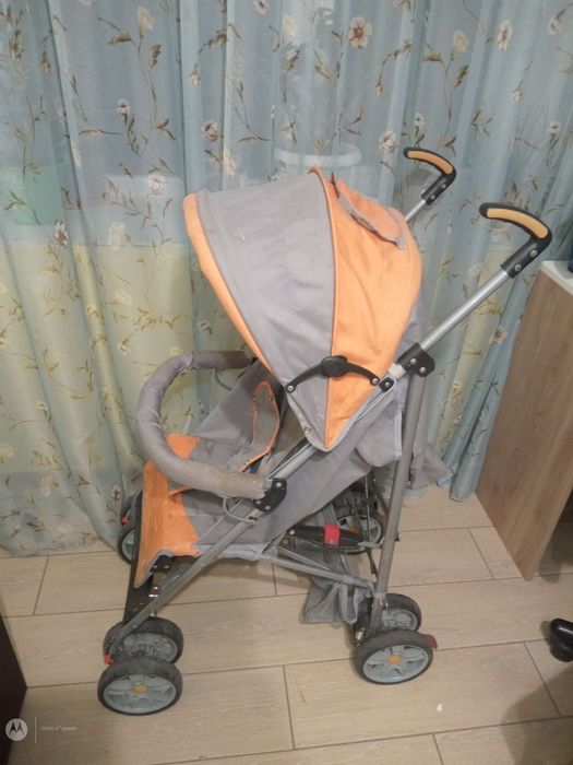Продам дитячу коляску