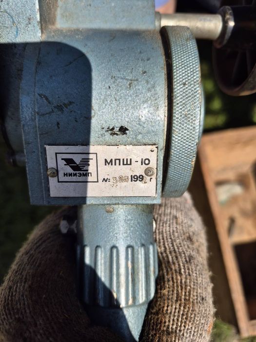 Шліфувальна пневматична машинка МПШ10