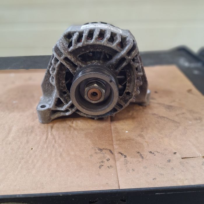 Fiat 500 alternator