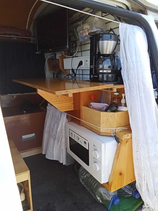 Vendo autocaravana Nissan vanette
