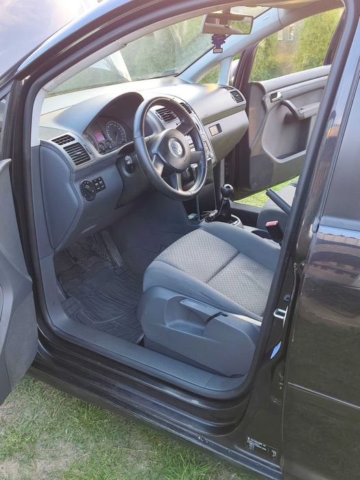 Sprzedam VW Touran 1.9 TDI