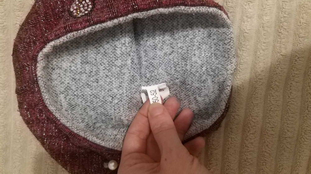 Шапочки для дівчинки