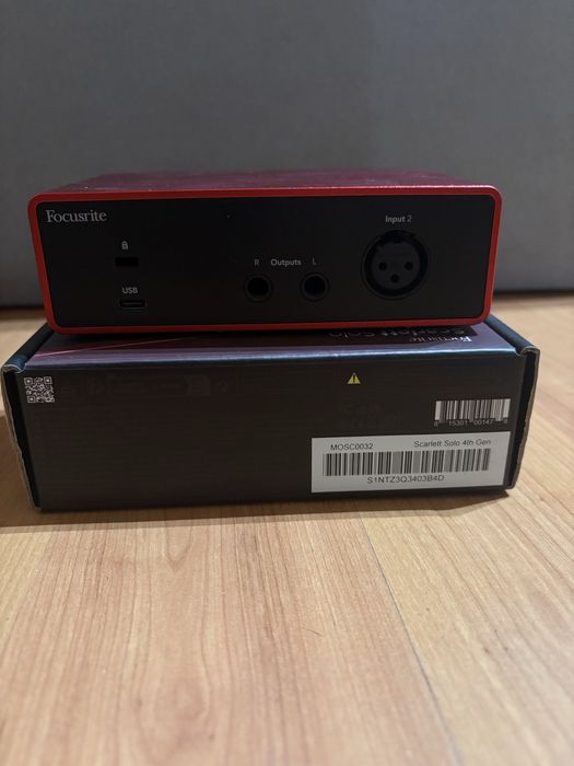 Placa de som Focusrite Scarlett Solo 4th gen