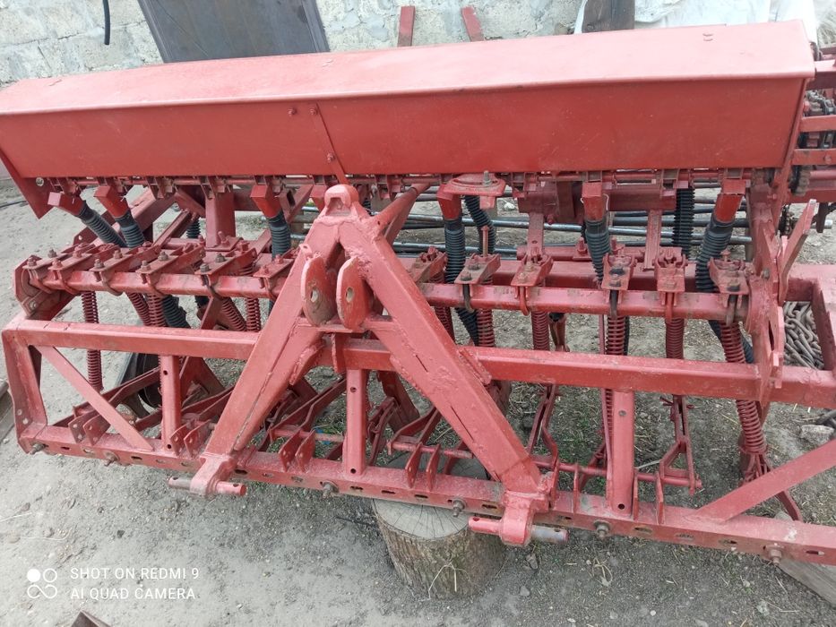 Сівалка зернова навісна