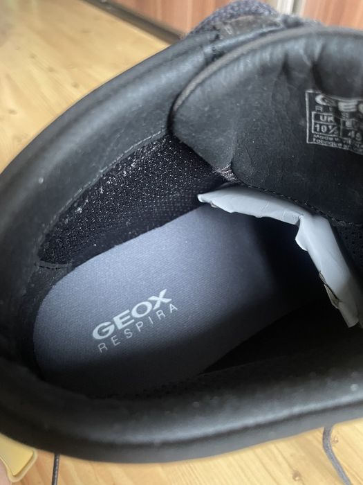 Buty jesienno-zimowe męskie Geox skórzane 45 nowe