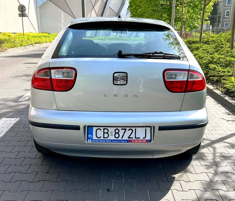 Seat Leon 1.6 Benz klimatyzacja sprawna niski przebieg
