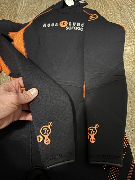 Новый Aqua Lung Safaga  S XS 7мм женский гидрокостюм