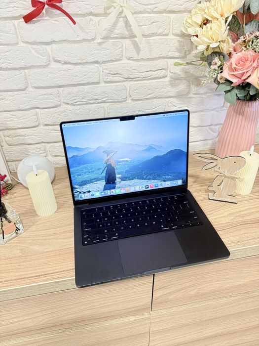 Вживаний ноутбук Apple 2023 MacBook Pro 14’ M3 Pro 18 GB RAM 1 TB SSD Space Grey