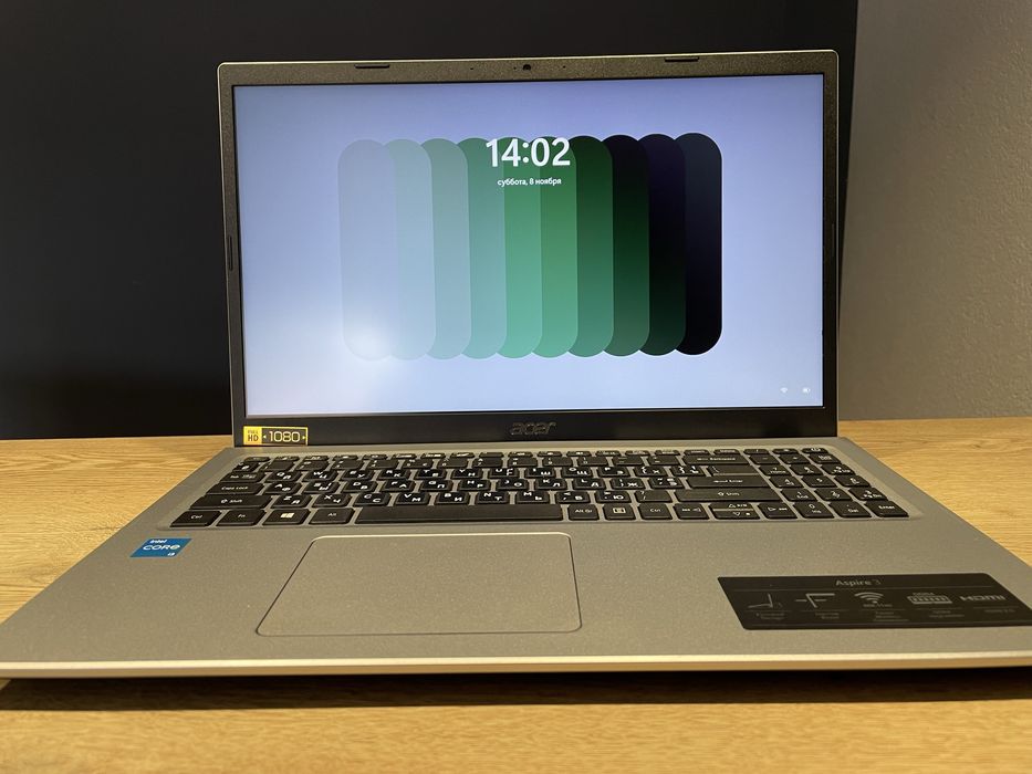 ACER ASPIRE 3 / I3 1115G4 / UHD Xe G4 / 8 RAM / 256 SSD / 15,6"