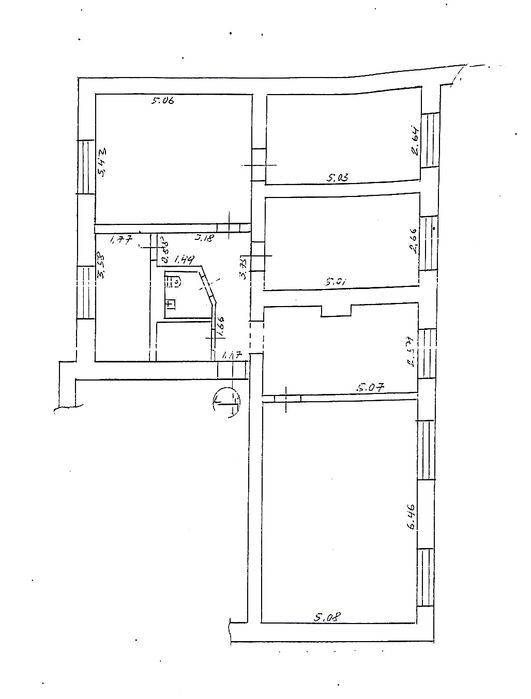 Продам 5.к. Квартиру Центр