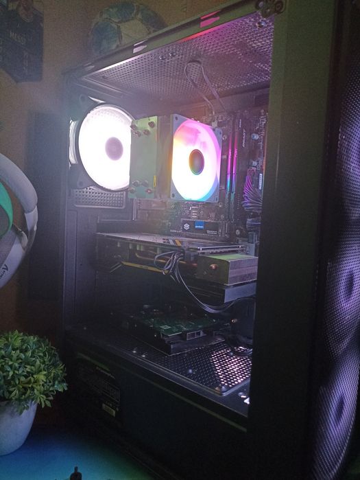 Середній комп'ютер, краще самовивіз