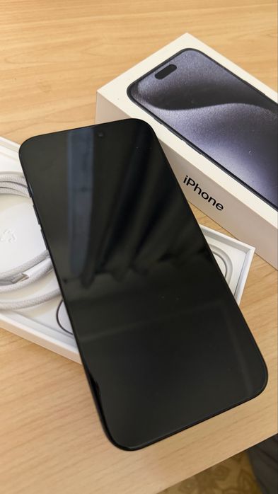 Продам IPhone 15 Pro Max
