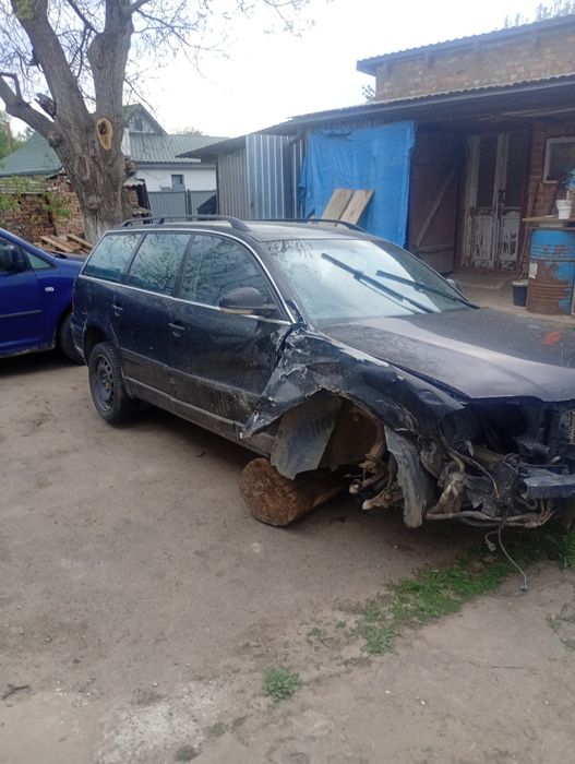 Продам пасат після дтп.