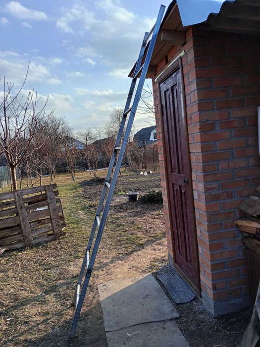 драбина приставна оцинкована