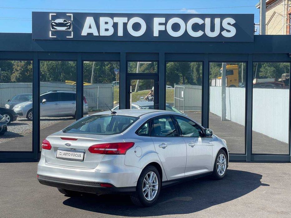 Ford Focus 2017 VIN 1FADP3F24HL217011 фото оголошення 5 з 24
