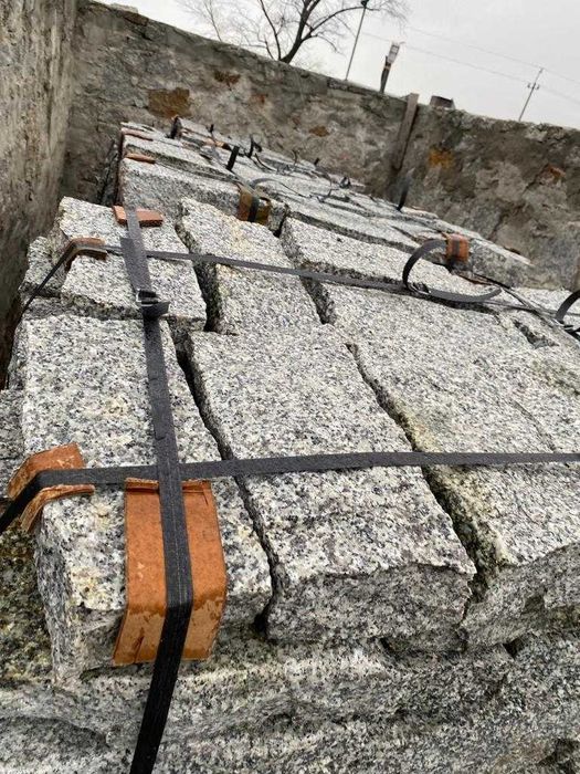 Opornik granitowy , krawężnik, obrzeże, szary