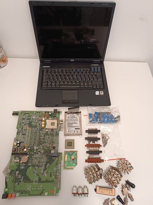 Лот радиодетали,позолота,старый ноутбук