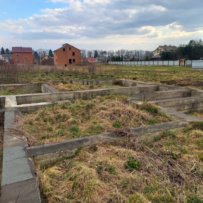 Продається земельна ділянка с.Ваньовичі