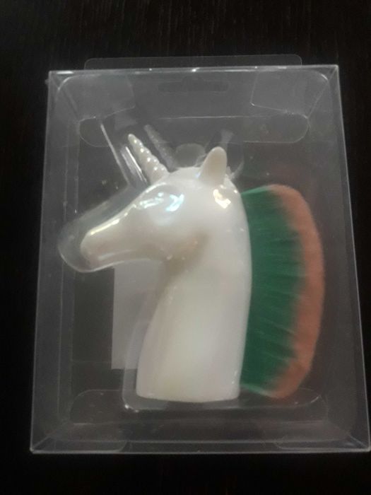 Pędzelek do paznokci