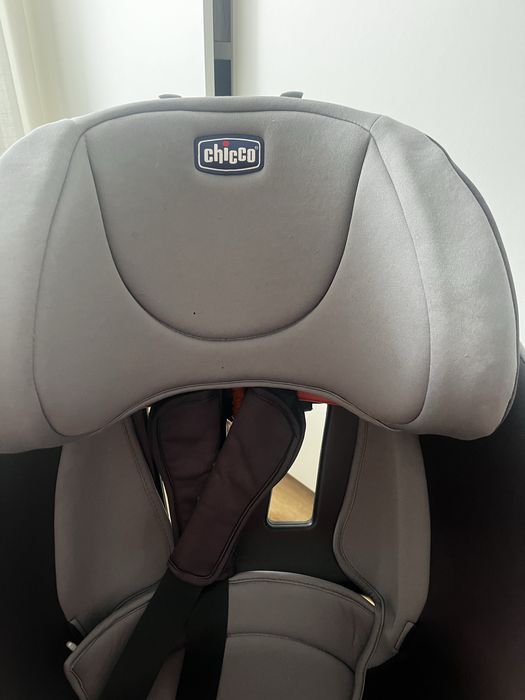 Cadeira auto para criança da CHICCO