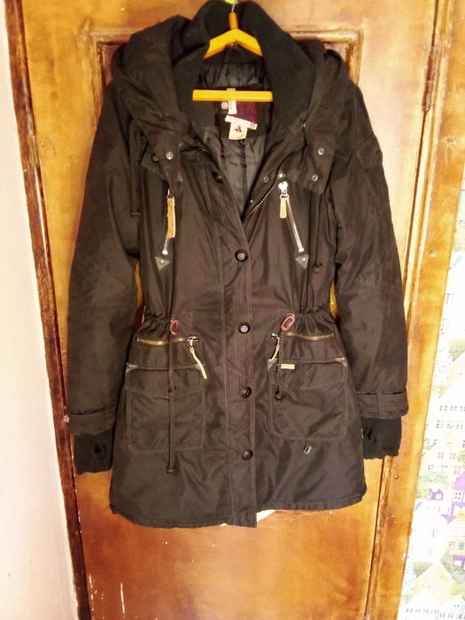 Куртка зимова Германия Khuju  орігінал женская